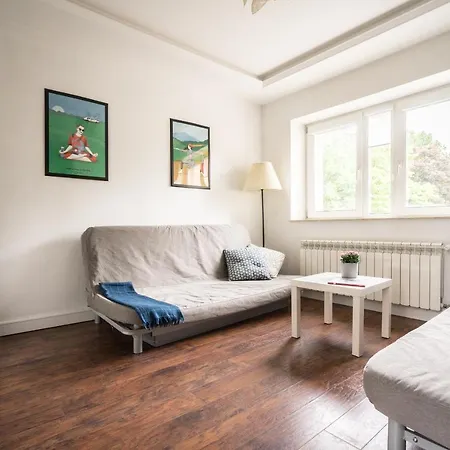 Oomph Big With Balcony Near Old Town *